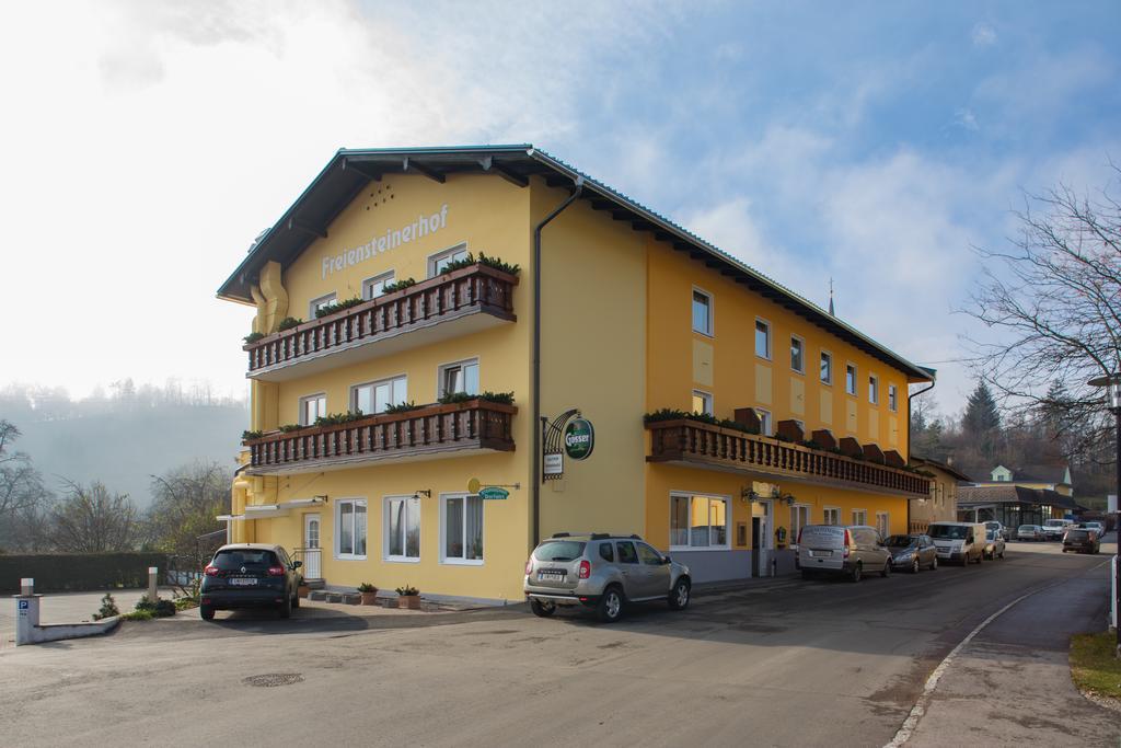 Hotel Freiensteinerhof Superior Sankt Peter-Freienstein Exterior foto